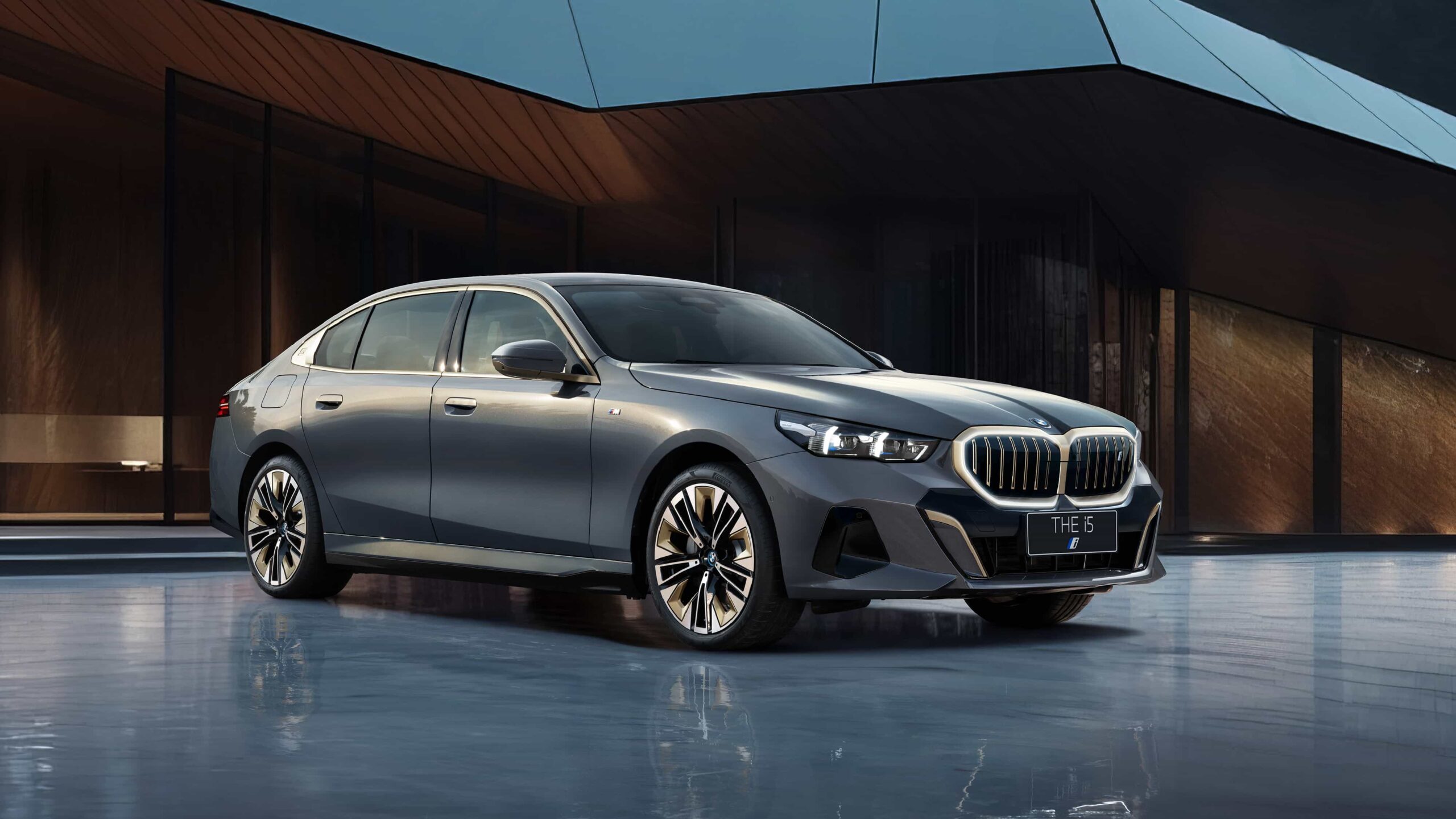 The Future of Luxury on Wheels: Unveiling the BMW i5 and New Mercedes-Benz Innovations